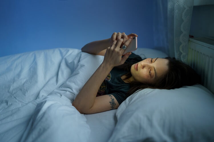 Smartphone Stört Schlaf